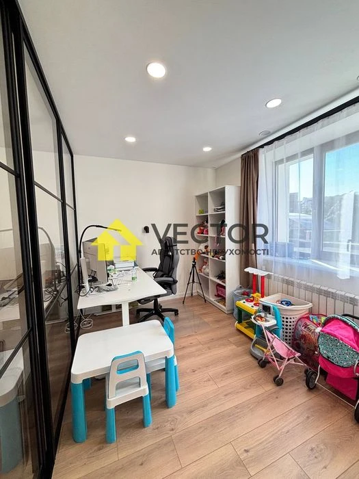 +18C БЕЗ опалення взимку! Дуже тепла 3к 93кв.м. у цегляному