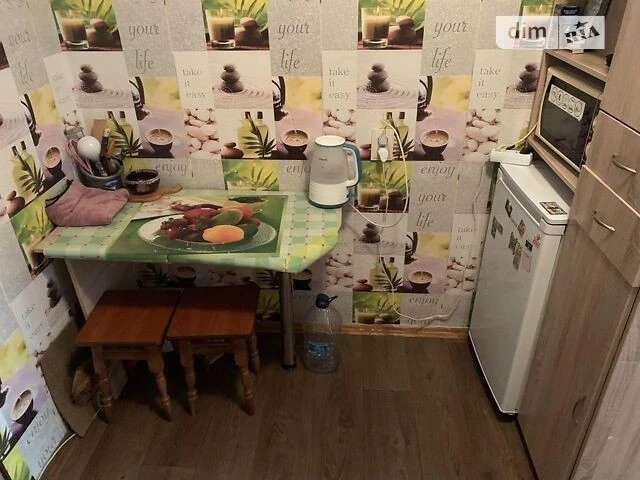 Продаж кімнати 36 кв. м на вул. Олекси Тихого 18/20 • ID 343
