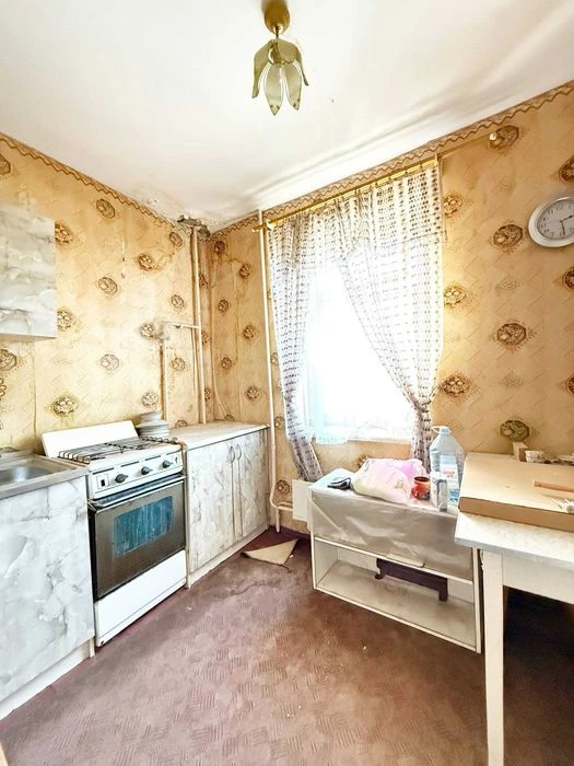 Продаж 1-кімнатної квартири пр.Перемоги, біля ТЦ Мост