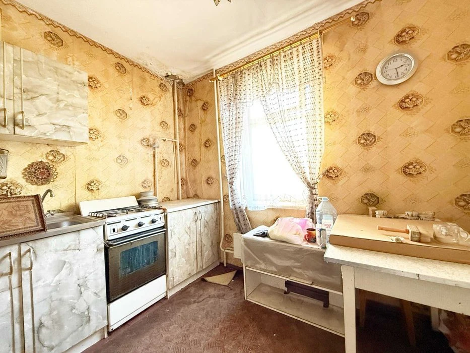 Продаж 1-кімнатної квартири пр.Перемоги, біля ТЦ Мост