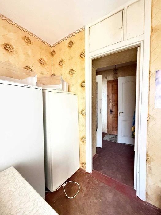 Продаж 1-кімнатної квартири пр.Перемоги, біля ТЦ Мост