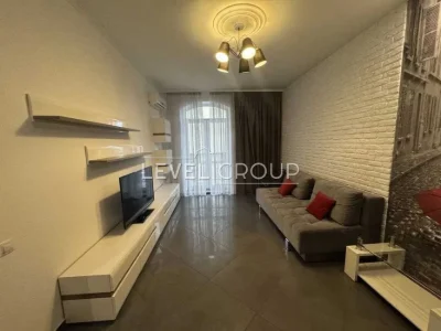 2 кімнатна 60 м. кв вул Рогнідинська 5/14 Печерськ