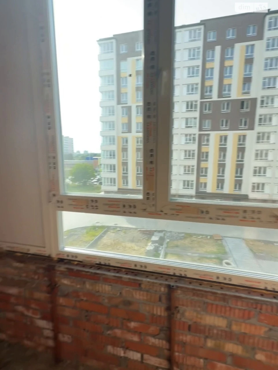 Продаж Квартира Виставка