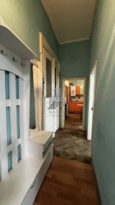 Продаж 3 кімнатної (ізольовані) квартири по вул. Пекарська