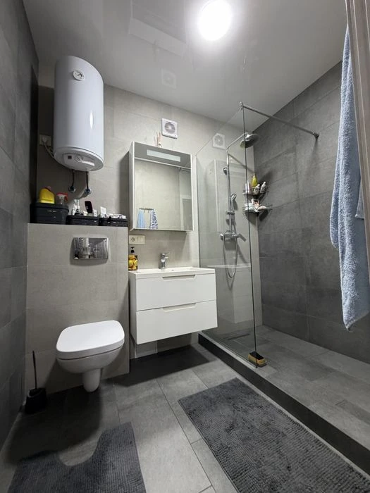 Продаж 2 к квартира, район Косіора  ,жк Хмельницький , вул.Б