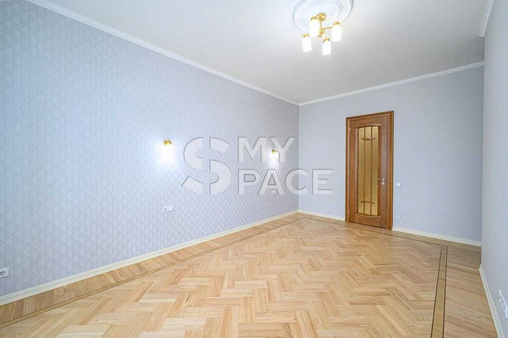Простора 3к квартира на КПІ, вул. Провіантська 3,