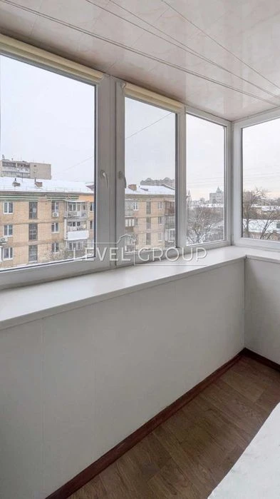 Продаж 2-кімнатної квартири з ремонтом у Солом’янському райо