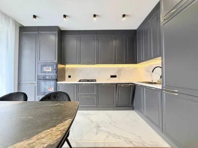 КНЯГИНИН 2-кімнатна квартира з сучасним ремонтом