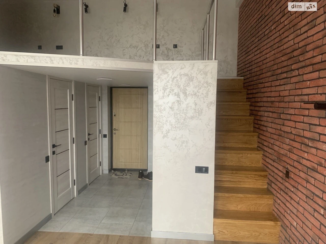 Продаж Квартира Холодногірський