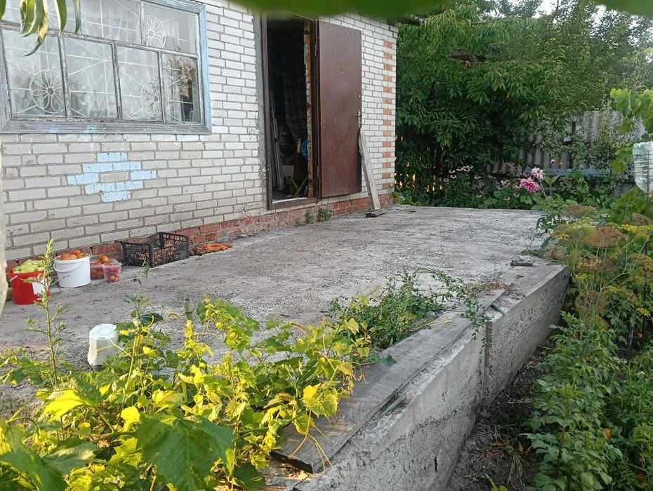 Продаж садового будинку