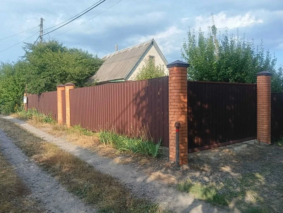 Продаж садового будинку