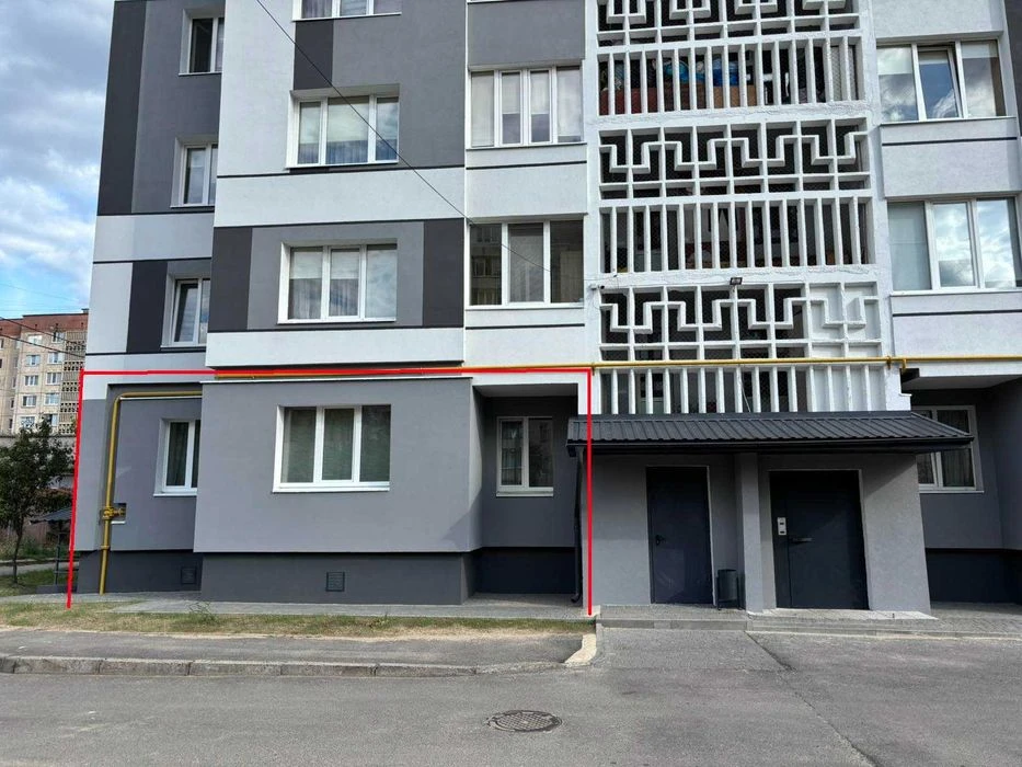 Продам 3 кім. квартиру, супер під комерцію або житло.