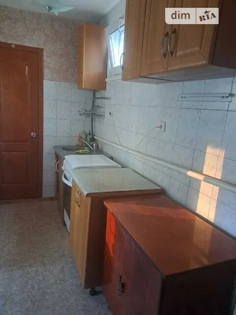 Довгострокова оренда частини будинку від посередника на вул.