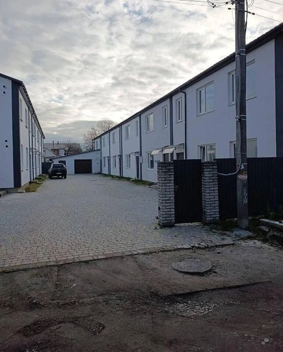 Сучасний таунхаус, 91 м², на Слов'янці, єВідновлення