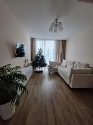 Продаж 2 кімн.квартира 66.80 м² 9/10ц вул.Малоголосківська 1