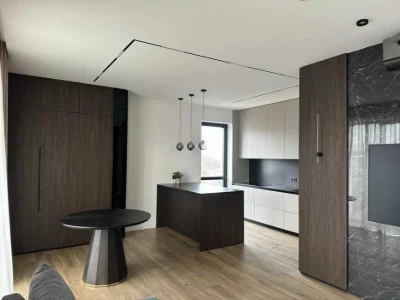 Продаж 5 кім квартира 170 м² 4/5ц вул.Героів Крут, Торг! 550