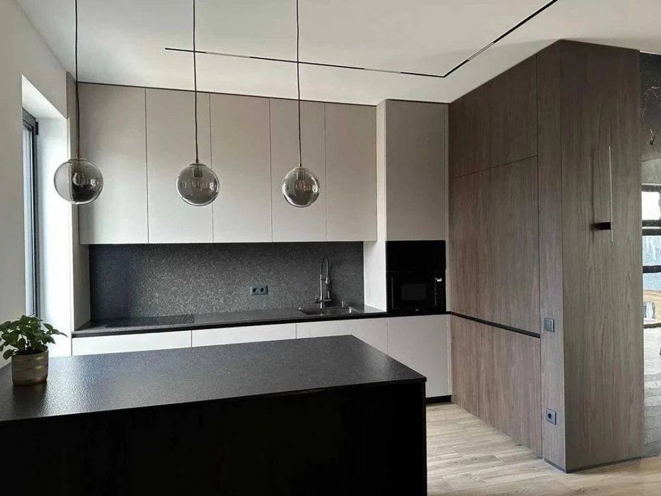 Продаж 5 кім квартира 170 м² 4/5ц вул.Героів Крут, Торг! 550
