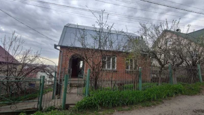 Будинок із великою ділянкою в Ружичній!