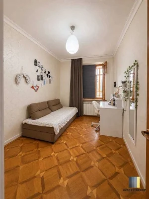 Продам 3-кім квартиру площею 86,5 м² за адресою вул. Писарже
