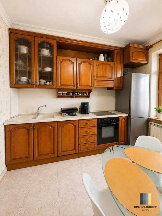 Продам 3-кім квартиру площею 86,5 м² за адресою вул. Писарже