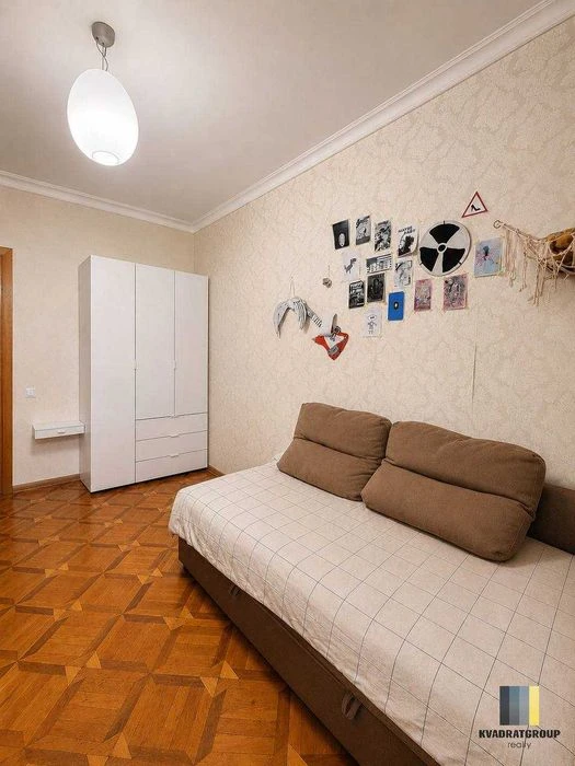 Продам 3-кім квартиру площею 86,5 м² за адресою вул. Писарже