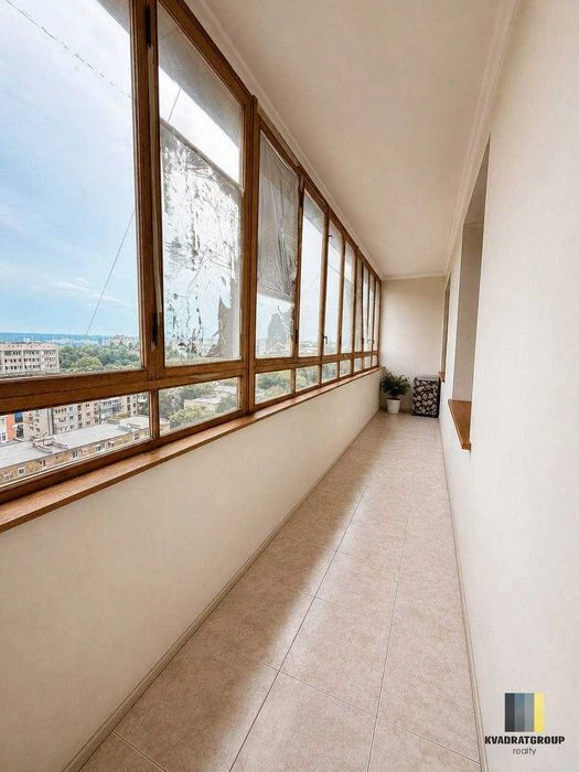 Продам 3-кім квартиру площею 86,5 м² за адресою вул. Писарже