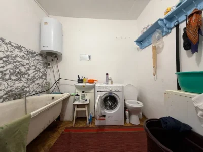 Продам будинок з комунікаціями , Лісові Гринівці! 5 хв від ц