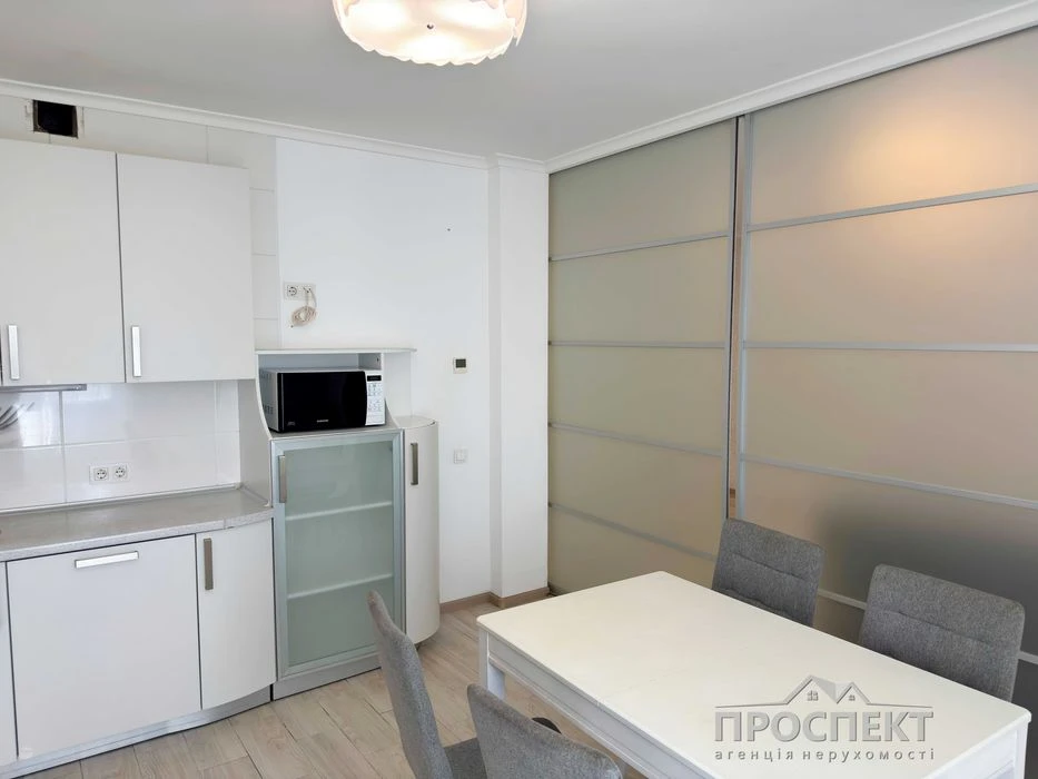 Простора квартира в центрі міста