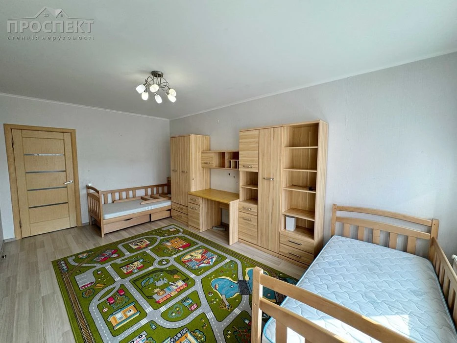 Простора квартира в центрі міста