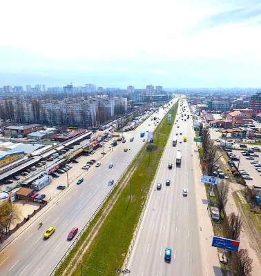 Продаж фасадної земельної ділянки під комерцію вздовж В.Окру