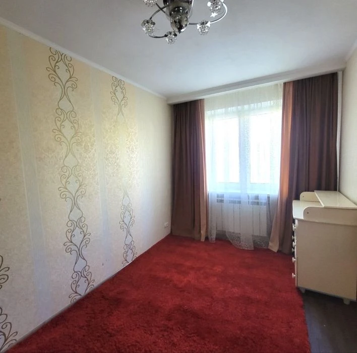 Продаж 3-х квартири. Район ПТЗ , зуп.Театральна .Сертіфікат
