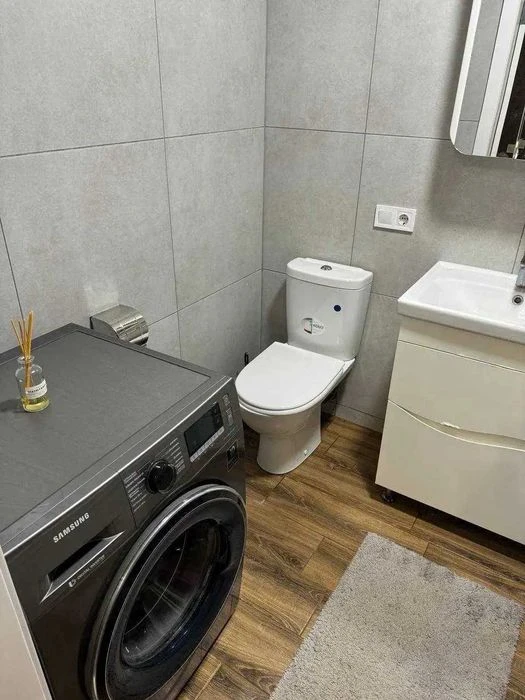 Продаж 1 кім квартири 45 м2, Ремонт. Індив газ опал Сади №21