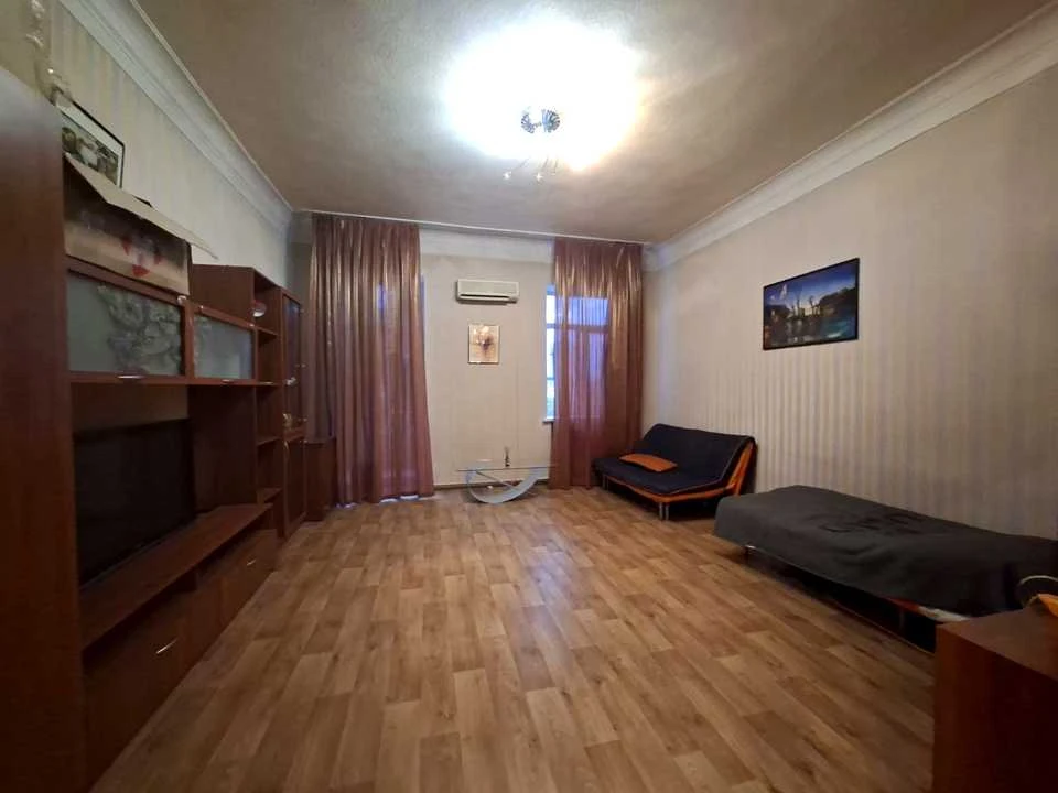 Квартира. Днепр, Дмитрия Яворницкого просп. (Карла Маркса)