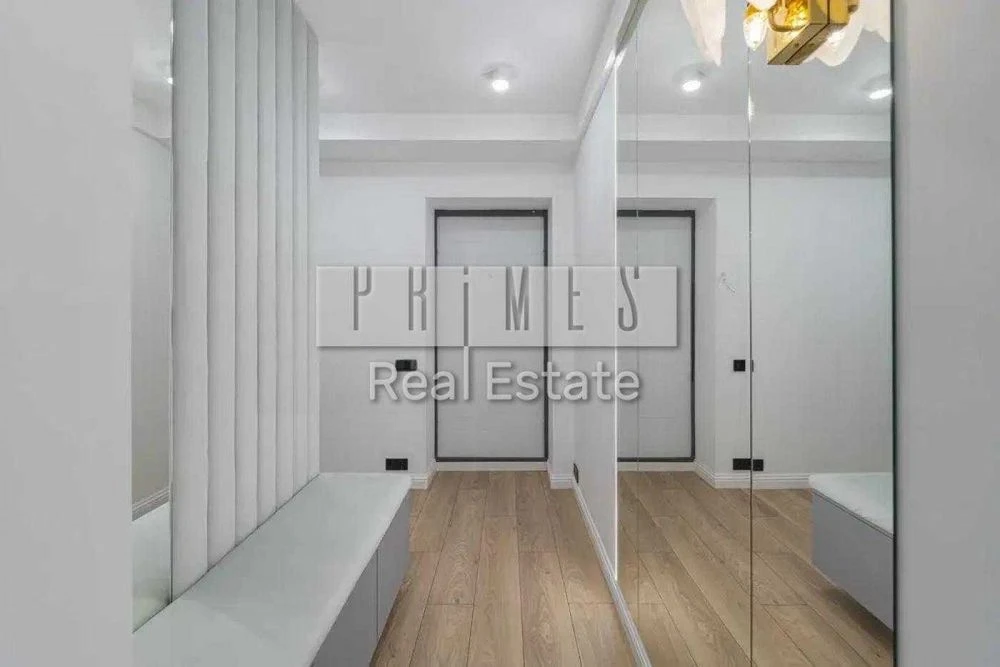 Продаж 3 кімнатної квартири Велика Васильківська 131 Печерсь