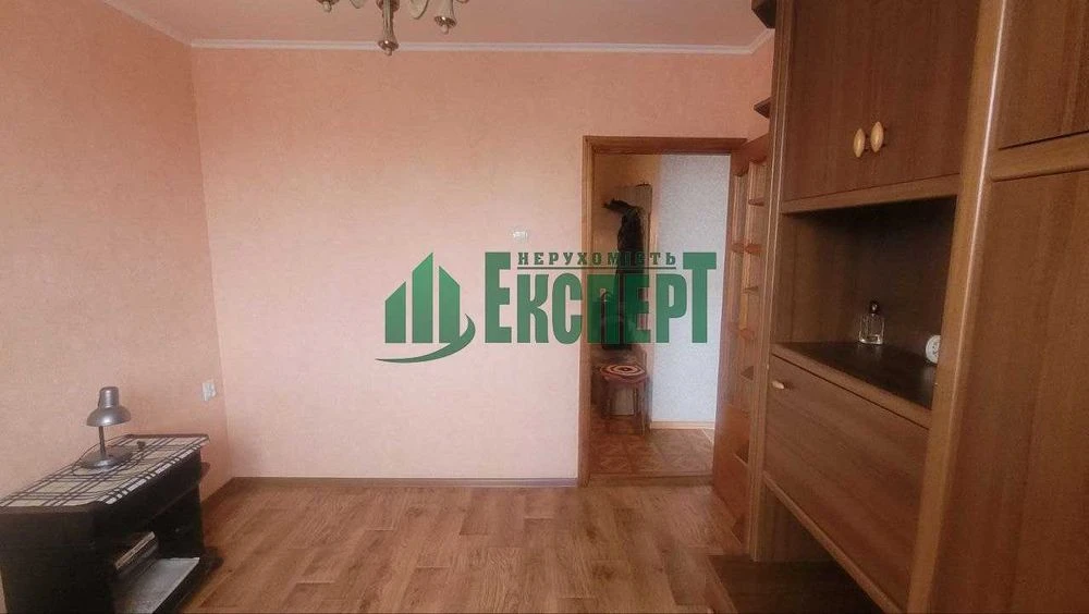 Two-room apartment for sale on S. Saltovka, Metrostroiteley Street