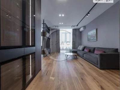 Sale of 6-room apartment 204 sq. m. on Andriy Verkhoglyada St. 15B •