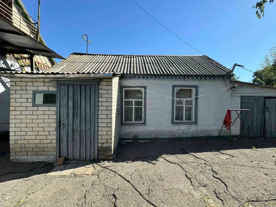Продам будинок на Мирному