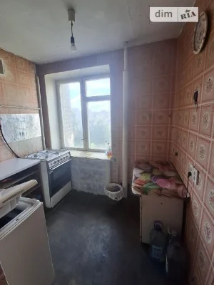 Здам в оренду кімнату на вул. Вінстона Черчилля довгостроков