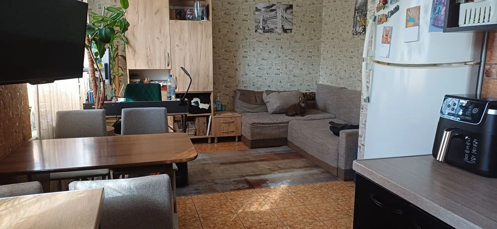 Продам 3к квартиру, Тополь-1