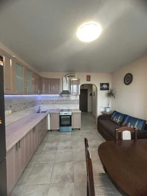 Продаж 1-кімнатної квартири в новому ЖК, 43 м², з меблями та