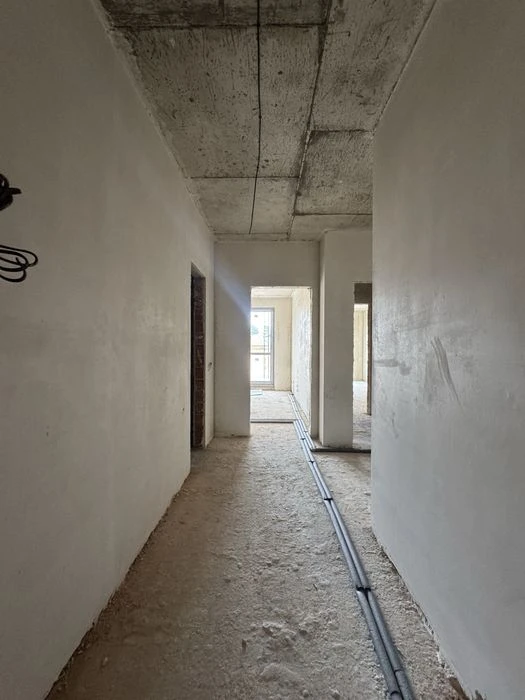 Продаж 2-кімнатної (85 м²) квартири в центрі Львова з балкон