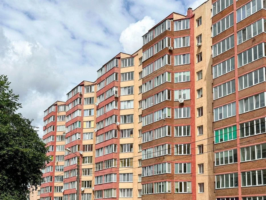 Продаж 2 кім. квартири з ремонтом у новобуд / Cихівський р-н