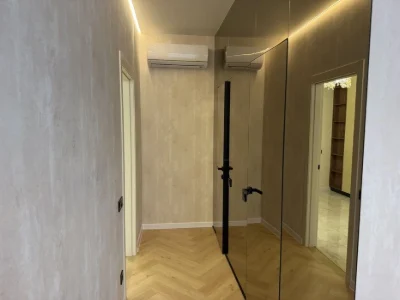 Велика двокімнатна 81 м.кв,  ЖК Атмосфера, комфортний поверх
