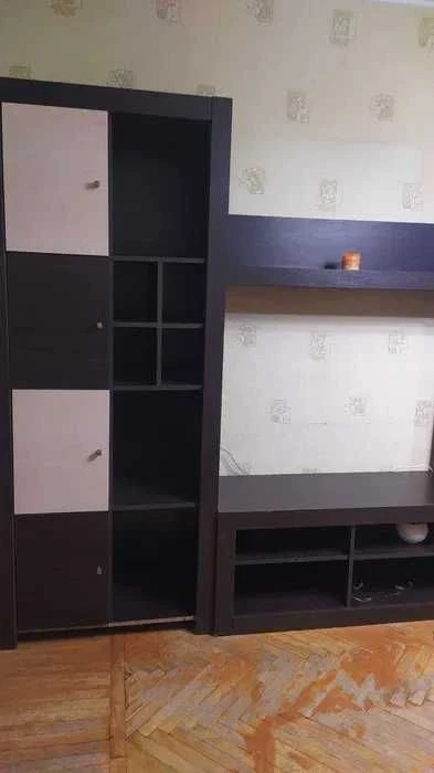Продам 2 кв П. Поле, м. 23 Августа в кооперативном доме.