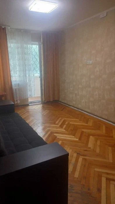 1 к квартира. Салтівка. ТРК Україна.