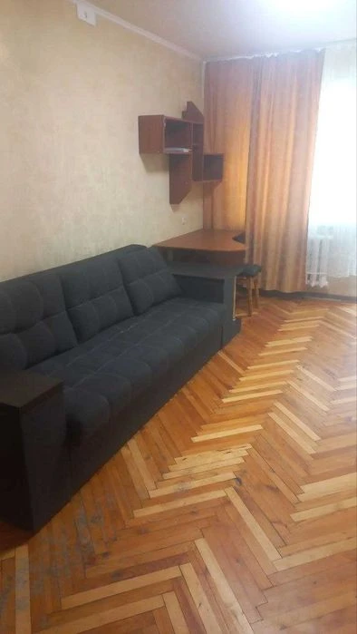 1 к квартира. Салтівка. ТРК Україна.