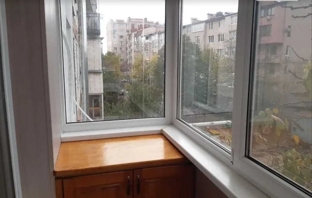 Продаж 2 кімнатної квартири Ціна 35000 т.у.