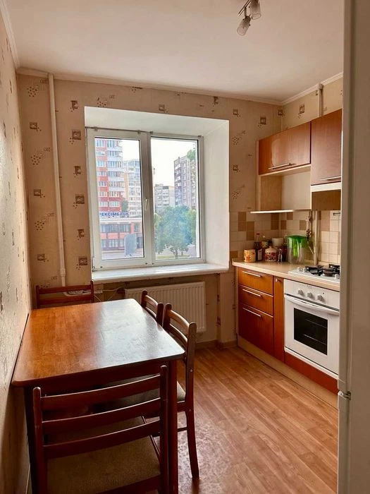 Продаж. 2-кімнатна, 50 м², Градецький | 3/9 | Цегляний будин