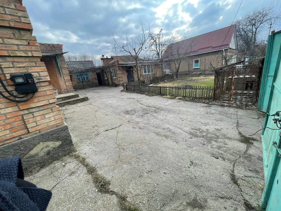 Продам частный дом р-н велика балка