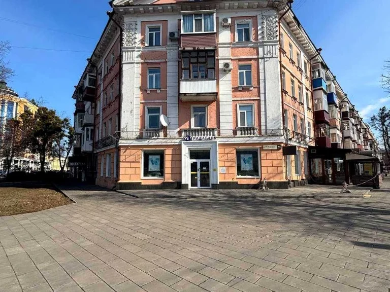 Квартира. Полтава, Соборності вул. (Жовтнева)